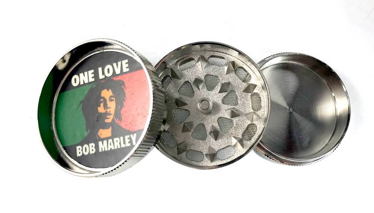 Metal 3 Piece Grinder with Bob Marley Decal